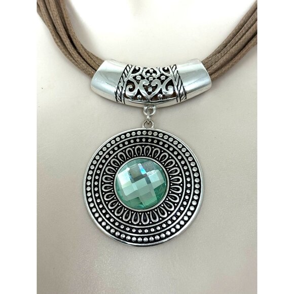 ST. THOMAS TEAL CRYSTAL MEDALLION CORDED NECKLACE Jewelry Beaded Fall Wedding - Picture 2 of 3